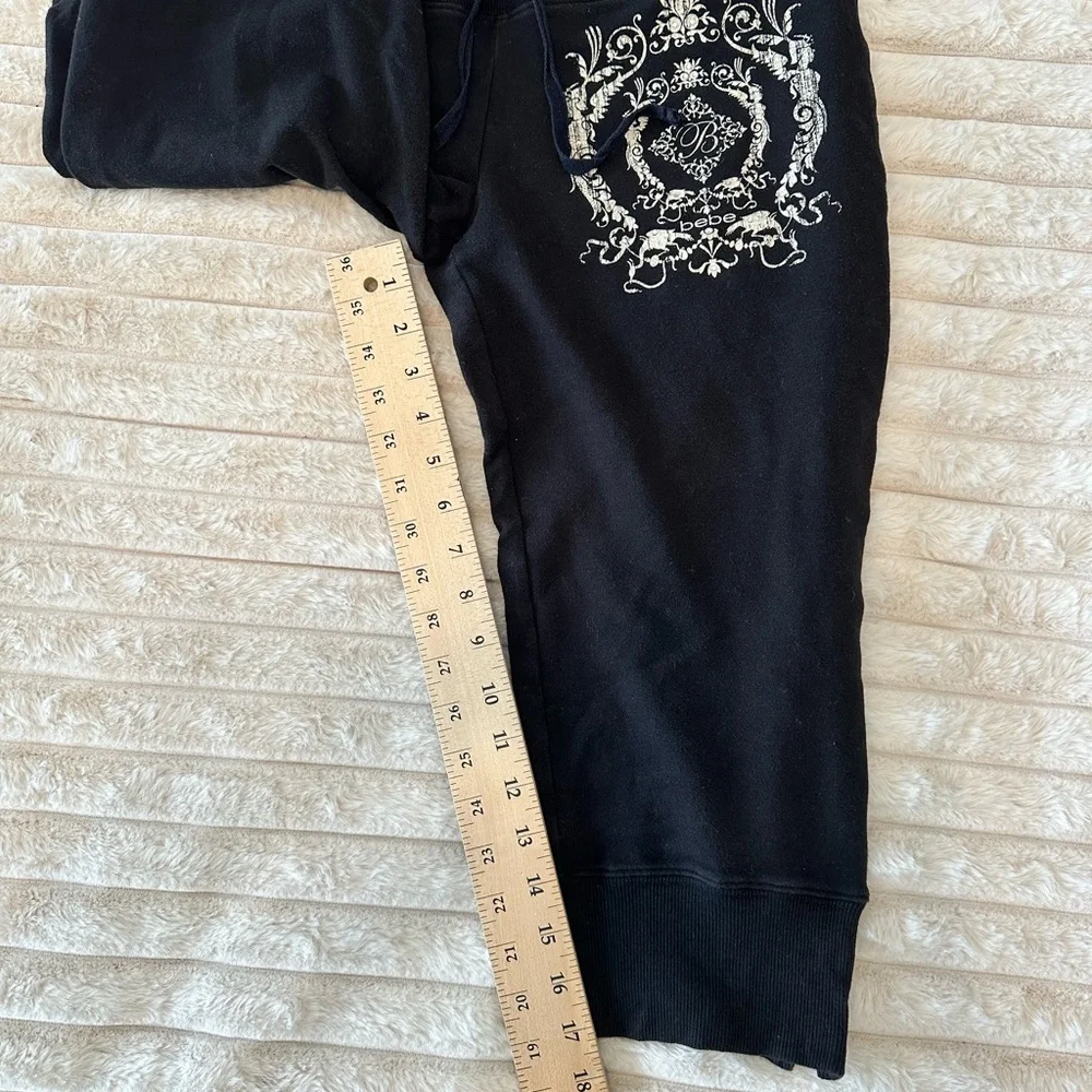 Y2K VTG Bebe Capri Sweatpants - Picture 5 of 10